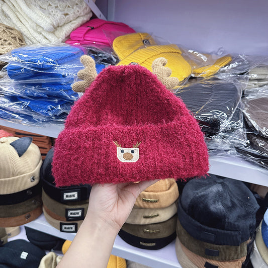 Wholesale Korea 2024 new cute antlers Christmas knitted hat children's autumn and winter fashion ear protection pullover hat