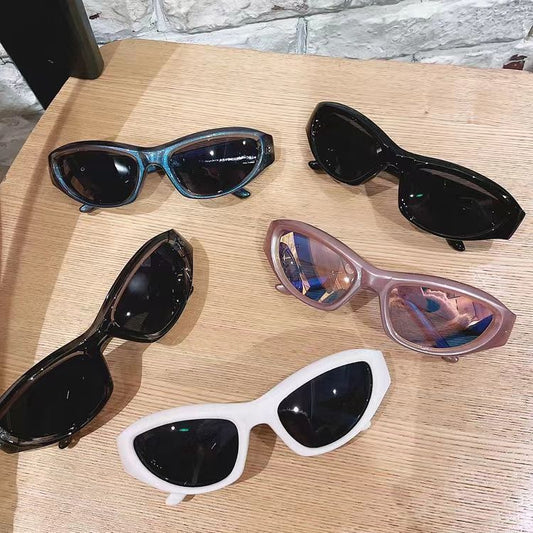 Y2K millennial style purple sunglasses women's high sense funny Internet celebrity photo sunglasses 2025 new retro