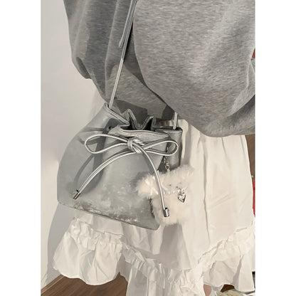 Wholesale versatile ins messenger bag women's 2024 new fashion Korean version bucket bag feeling shoulder bag
