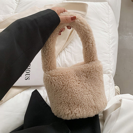 2023 autumn and winter new trend fluffy women's bag granular wool vegetable basket handbag plush cute bucket bag
