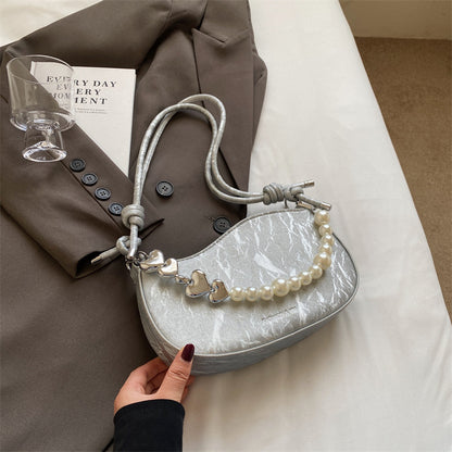 Women's small bag 2024 new fashion foreign style shoulder messenger bag women's texture Korean version of pearl chain small square bag