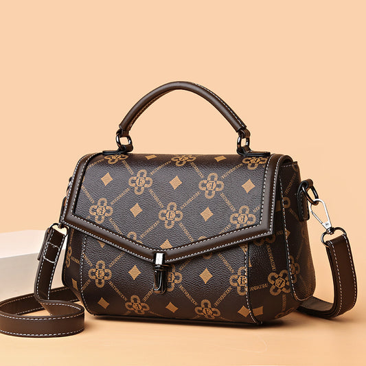 Women's bag new 2025 fashion versatile shoulder messenger small square bag letter printing portable texture bag women