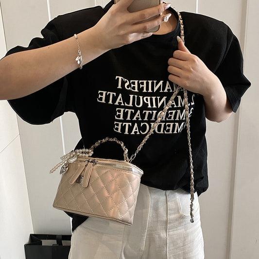 Xiaoxiangfeng rhombus chain single shoulder underarm bag women's 2025 spring new style fashionable and simple commuter messenger bag