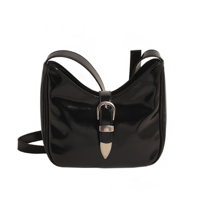 Women's messenger bag 2024 autumn simple belt buckle commuter shoulder bag underarm oil wax leather fashion handbag tide