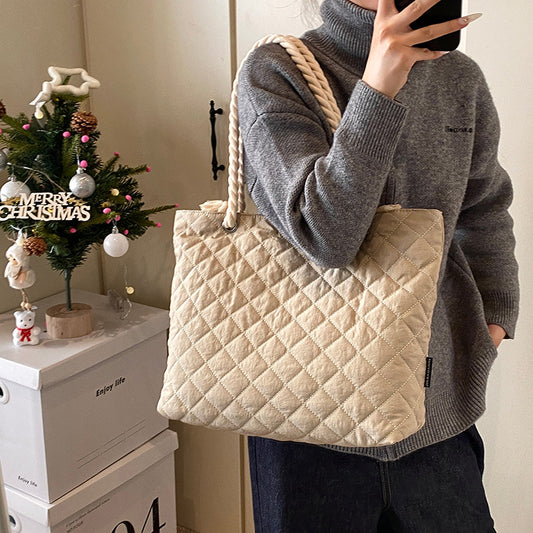 Winter large-capacity casual tote bag women's new diamond simple commuting shoulder bag college student class handbag