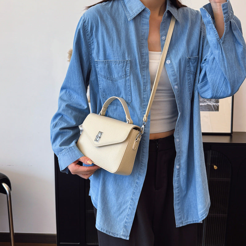 Niche light luxury messenger bag 2025 new handbag women large capacity fashion retro simple messenger small square bag women