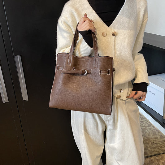 Women's bag 2024 new handbag simple and fashionable shoulder tote bag niche personalized belt buckle messenger bag