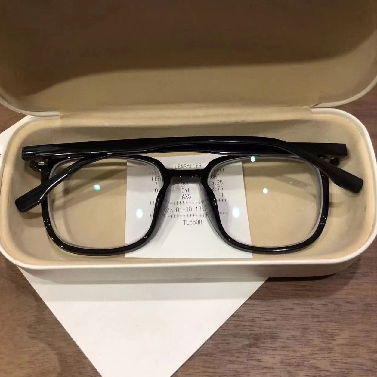 Xiaohongshu black frame myopia glasses women's glasses ins high value student anti-blue light optical flat mirror holder male tide