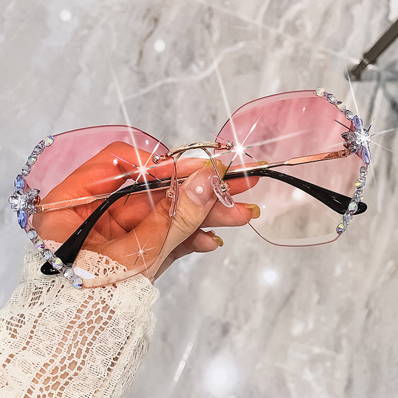 2022 new cross-border fashion rhinestone sunglasses women's thin sunglasses trendy sunscreen and UV protection Korean version glasses