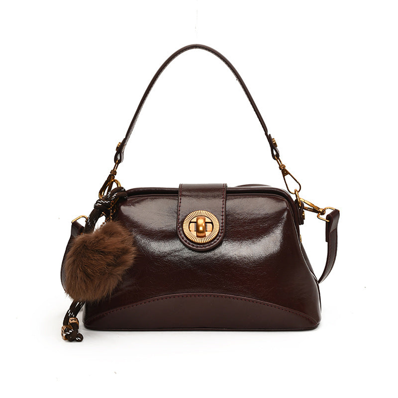 Winter new fashion trend exquisite small square bag gentle women's shoulder messenger bag women's bag retro bucket bag