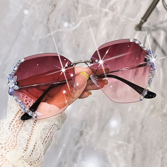 2022 new cross-border fashion rhinestone sunglasses women's thin sunglasses trendy sunscreen and UV protection Korean version glasses