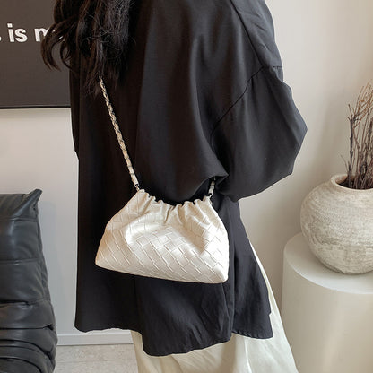 Woven bag women's 2024 new fashion niche pleated bucket bag personalized chain shoulder bag messenger bag