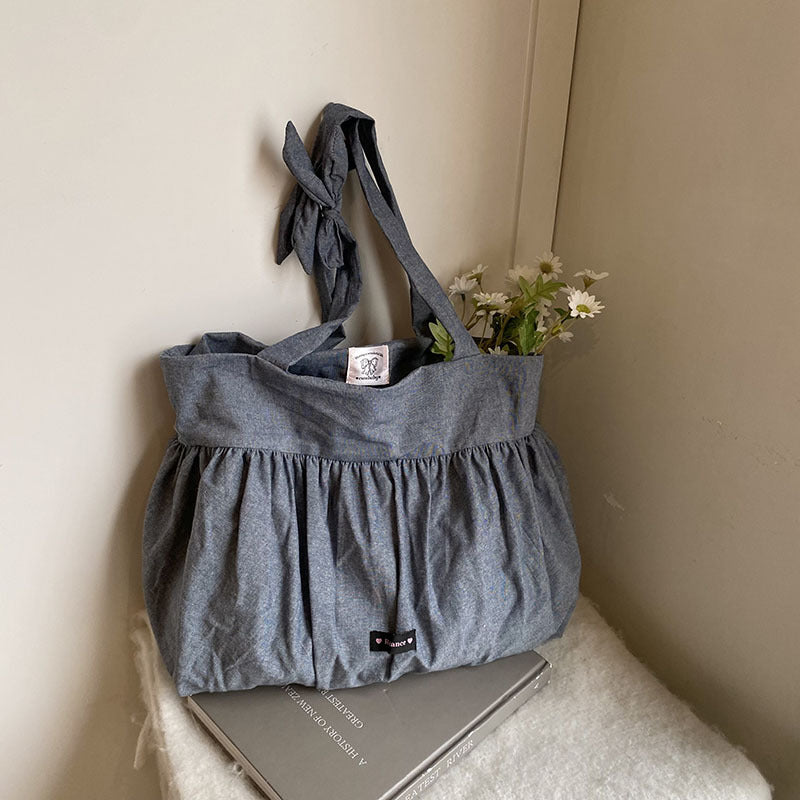 Women's large-capacity ins style new spring and summer versatile simple casual pleated polka dot shoulder college student tote bag