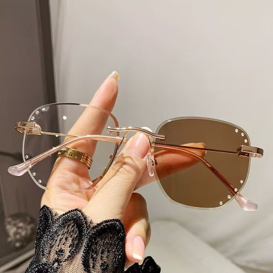 2023 fashion trendy frameless trimmed anti-blue light color-changing glasses Xiaohongshu same point drill high definition myopia glasses