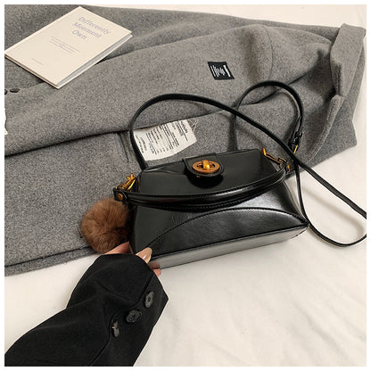 Winter new fashion trend exquisite small square bag gentle women's shoulder messenger bag women's bag retro bucket bag
