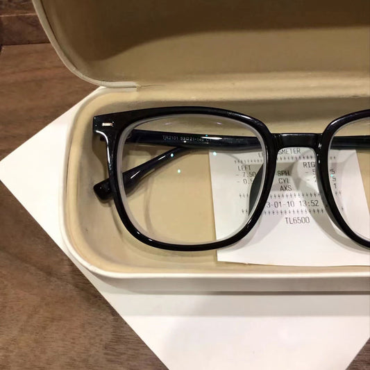 Xiaohongshu black frame myopia glasses women's glasses ins high value student anti-blue light optical flat mirror holder male tide