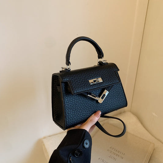 Wholesale premium sense small bag 2024 new bag women's bag versatile retro messenger bag small square bag portable Kelly bag